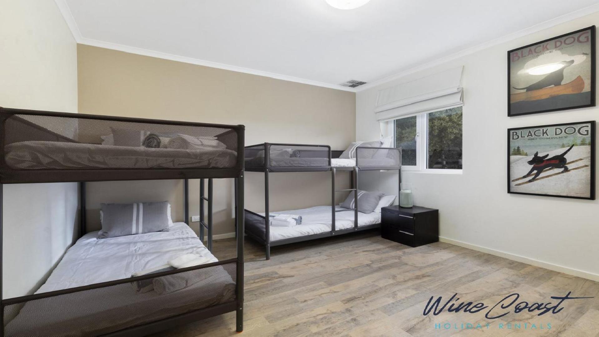 35 Degrees South By Wine Coast Holiday Rentals - Escape To The Fabulous 35 Degrees South By Wine Coast Holiday Rentals. Port Noarlunga Buitenkant foto